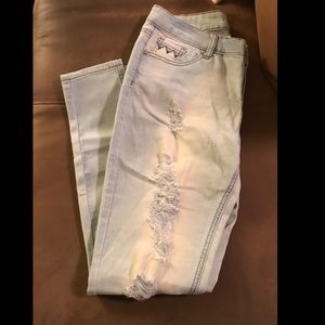 *FINAL LISTING* 2B Bebe size 30 skinny jeans